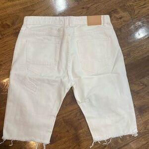 Smokerise (Buckle) shorts size 38